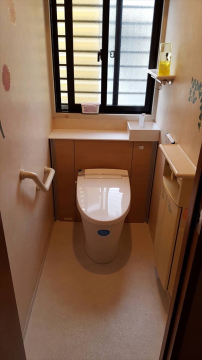 171008-wsama-toilet-headline_R.JPG